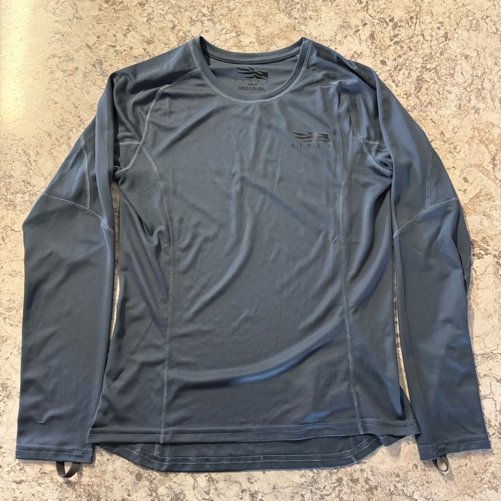 Woman’s Sitka Lightweight Long Sleeve